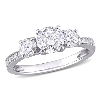 Mimi & Max 1 3/8ct Dew Created Moissanite 3-stone Engagement Ring In 10k White Gold