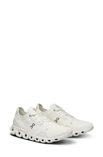 On Cloud X 3 Running Shoe In White