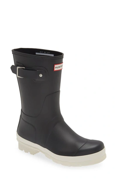 Hunter Original Short Waterproof Rain Boot In Black/ White Willow