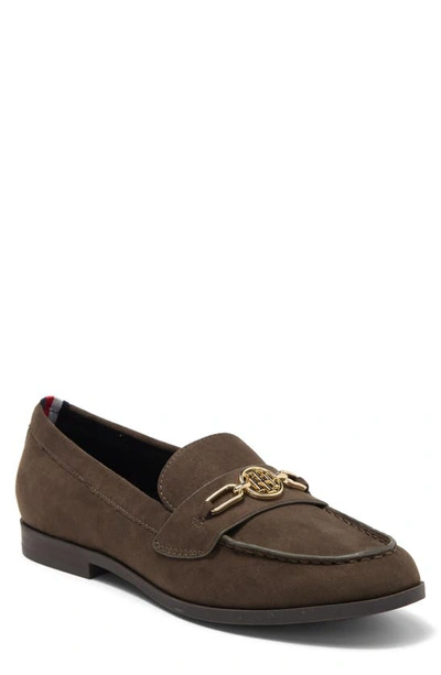 Tommy Hilfiger Izina Loafer In Olive Suede