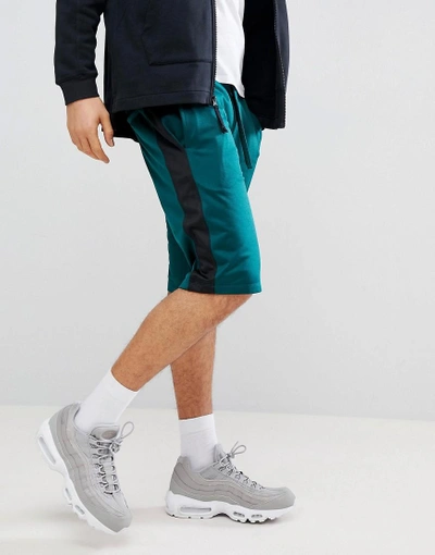 New Look Shorts In Forest Green