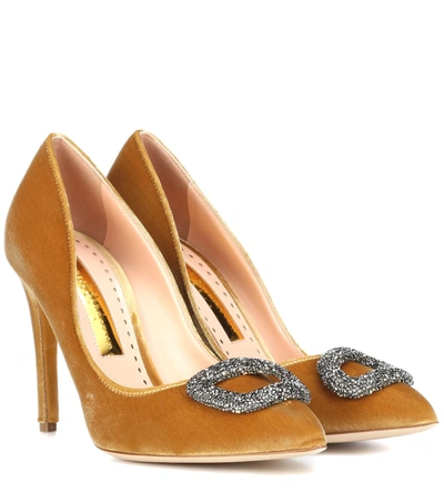 Rupert Sanderson Malory Velvet Pumps In Gold