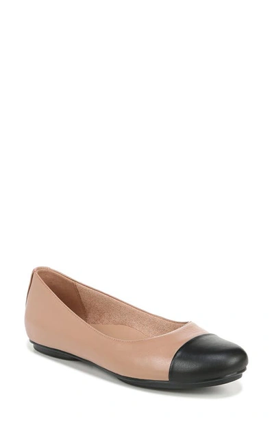 Naturalizer Maxwell Cap Toe Skimmer Flat In Taupe/black Leather/faux Leather