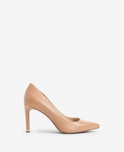 Kenneth Cole Riley 85 Leather Heel With Rebound In Latte