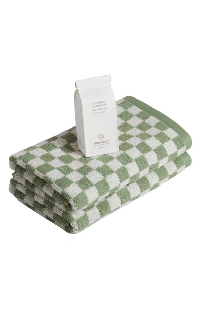 Baina Hand Towels & Soap Gift Set In Sage And Chalk