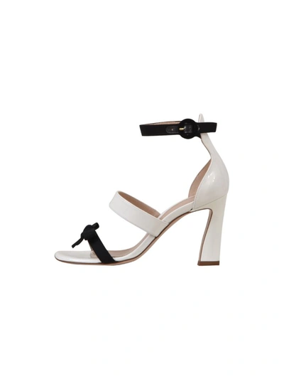 Stuart Weitzman Bow Detail Sandal In White