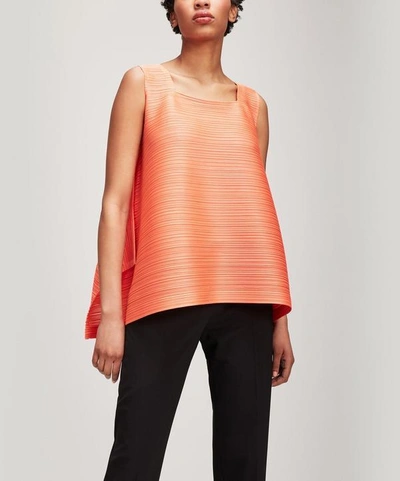 Issey Miyake Sail Bounce Top In Coral