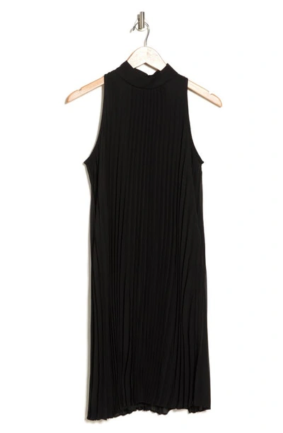 Marina Pleated Chiffon Trapeze Dress In Black