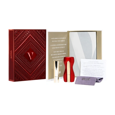 Valdé Reflective Heart In Curiosity