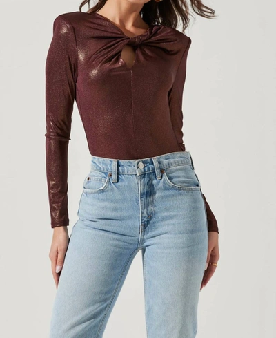 Astr Barcelona Twist Front Bodysuit In Chestnut In Pink