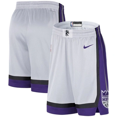 Nike White Sacramento Kings 2022/23 Swingman Performance Shorts