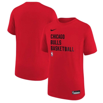 Nike Kids' Youth  Red Chicago Bulls Essential Practice T-shirt