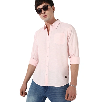 Campus Sutra Solid Spread Collar Shirt In Pink