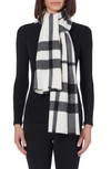 Stewart Of Scotland Cashmere Exploded Plaid Scarf In White