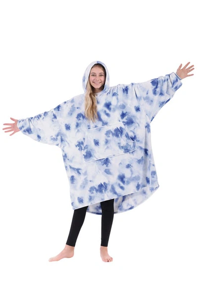 The Comfy ® Dream™ Wearable Blanket In Blue Tie Dye