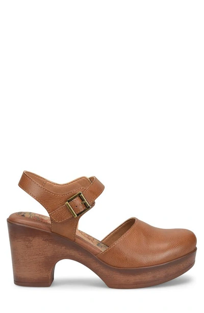 B O C By Børn Natasha Clog Platform Pump In Tan