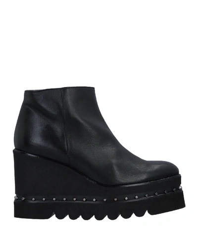 Ras Ankle Boot In Black