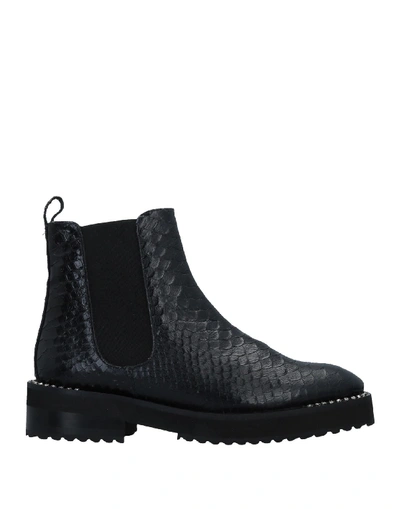Ras Ankle Boots In Black
