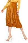 Alexia Admor Alania Pleated Velvet Midi Skirt In Golden