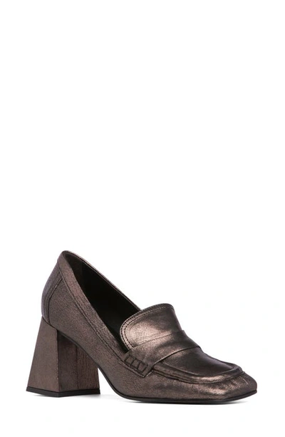 Beautiisoles Lola Loafer Pump In Pewter