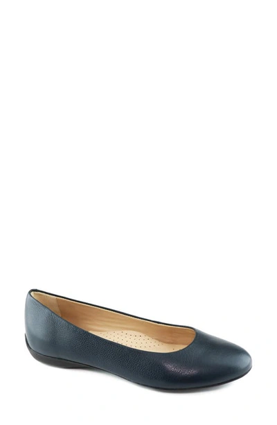 Marc Joseph New York Newkirk Leather Ballet Flat In Navy Napa Soft