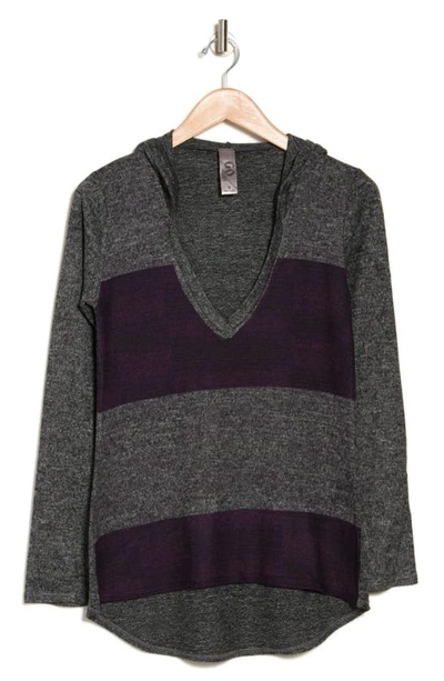 Go Couture Hooded Tunic Sweater In Grey/ Beetroot Purple