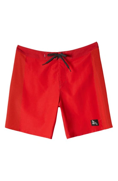 Quiksilver Sync Highlite® Arch 18 Board Shorts In Racing Red