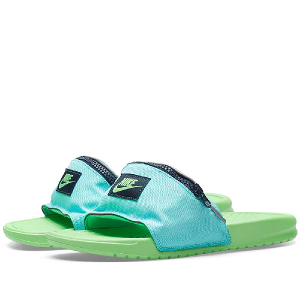 nike sandals with pockets