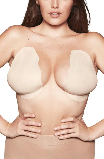 Nood 4-pack Adhesive Bras In No.3 Buff