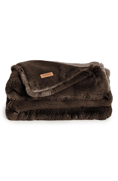 Unhide The Marshmallow 2.0 Medium Faux Fur Throw Blanket In Chocolate Hare