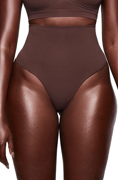 Skims Core Control Thong In Cocoa