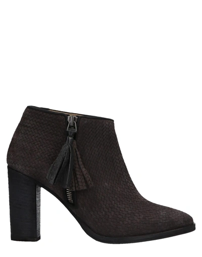 Ndc Ankle Boots In Lead