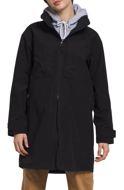 The North Face M66 Tech Trench Rain Jacket In Tnf Black