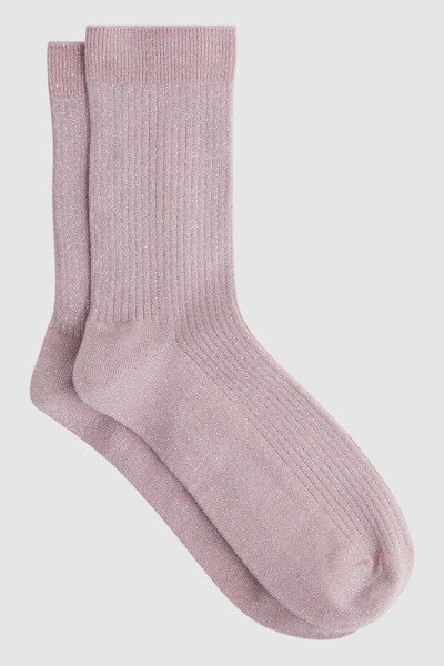 Reiss Carrie Ribbed Sparkle Stretch-cotton Ankle Socks In Blush