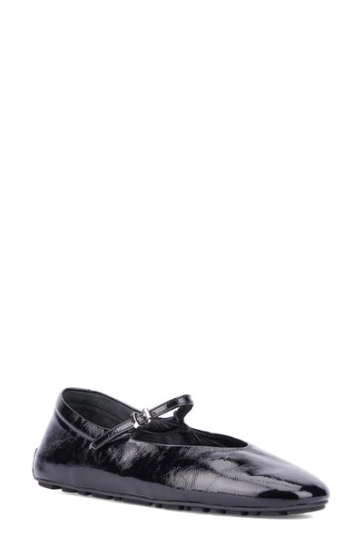 Aquatalia Qlaire Patent Mary Jane In Black