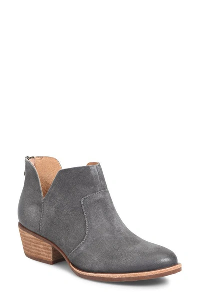 Kork-ease Skye Bootie In Taupe Distressed