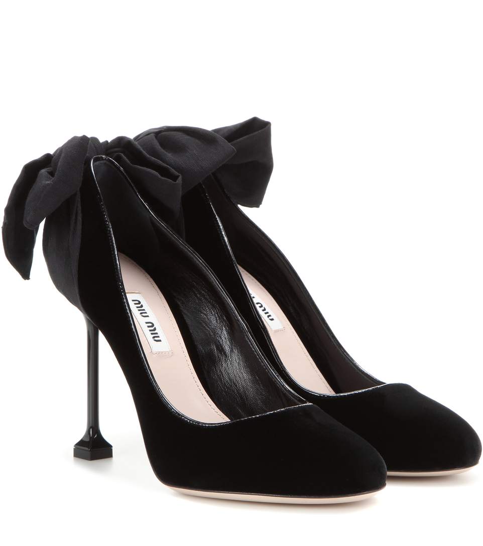 miu miu embellished pumps