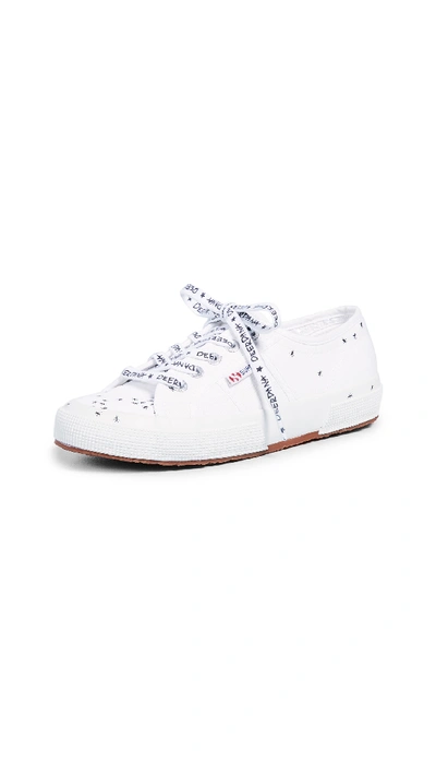 Deerdana superga top