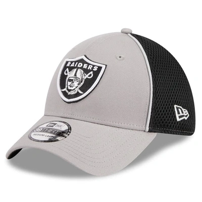 New Era Gray Las Vegas Raiders  Pipe 39thirty Flex Hat