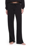 Skims Cotton Blend Fleece Straight Leg Sweatpants In Onyx