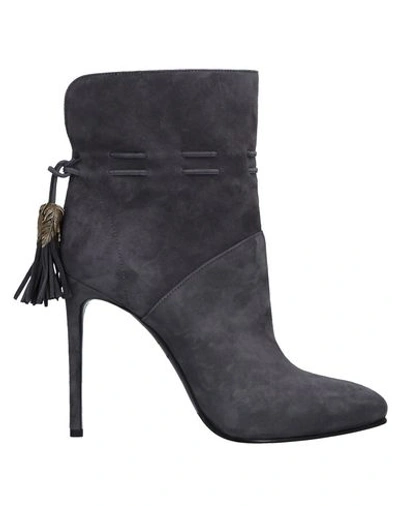 Le Silla Ankle Boot In Light Grey