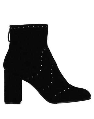 Belstaff Ankle Boots In Black