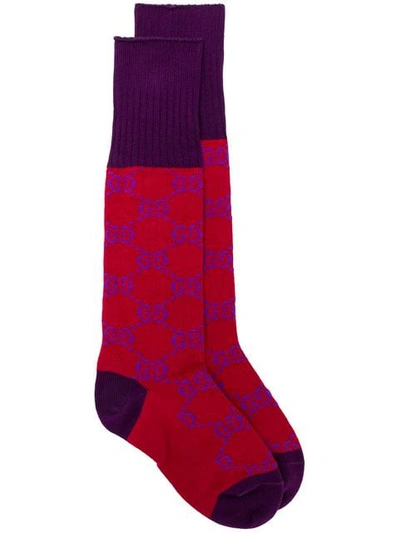 Gucci Gg Supreme Cotton Knee High Socks In Red/purple