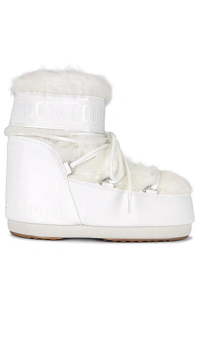 Moon Boot Icon Low Faux Fur Boots In Optical White