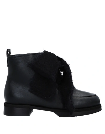 Greymer Ankle Boot In Black