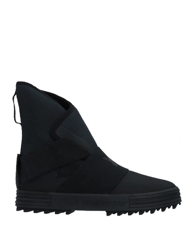 Y-3 Ankle Boot In Black
