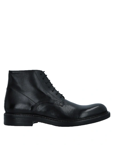 Hundred 100 Boots In Black