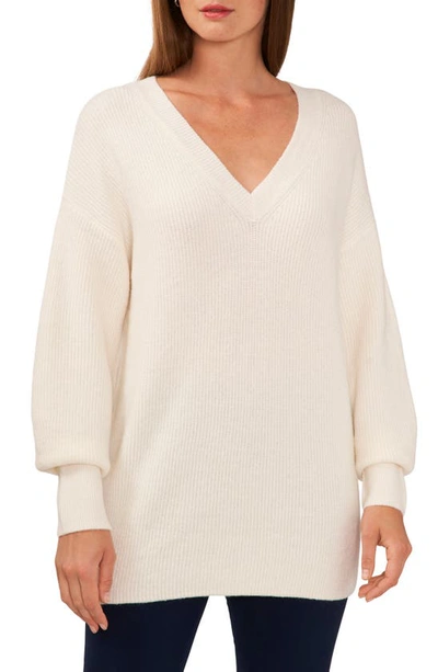 Halogen V-neck Tunic Sweater In Arctic Wolf