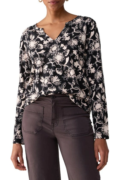 Sanctuary Print Split Neck Knit Top In Midnight