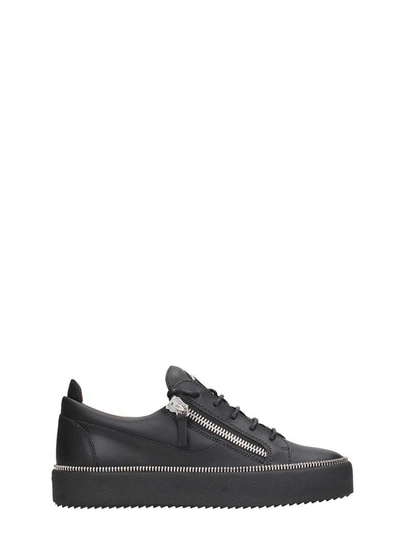 Giuseppe Zanotti Low-top Sneaker In Black Leather